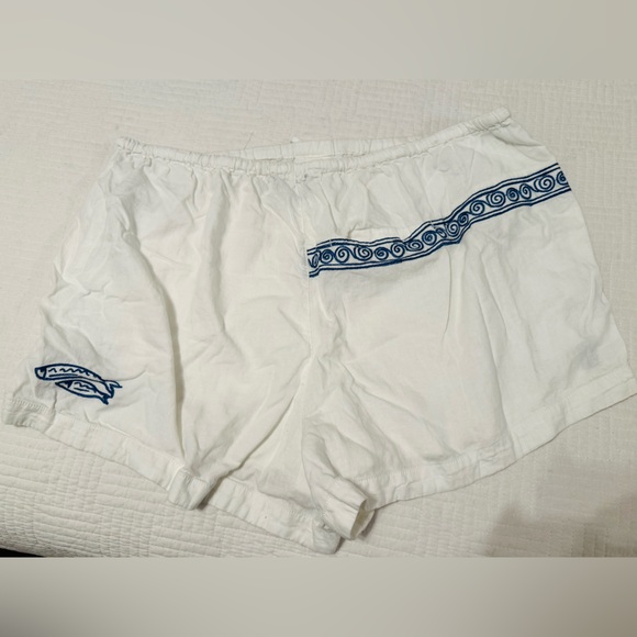Madewell White Shorts with Blue Pattern - Picture 8 of 9